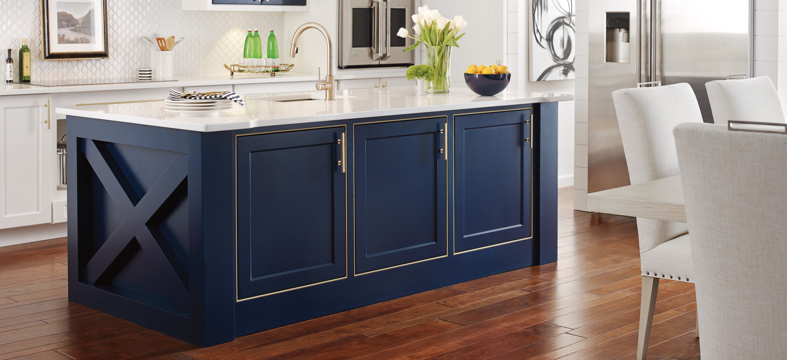 Watery Blue Scandi Inspired Kitchen Cabinets - MasterBrand